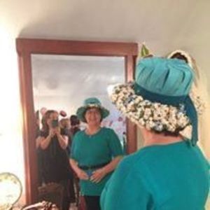 Meet your Posher, Diane